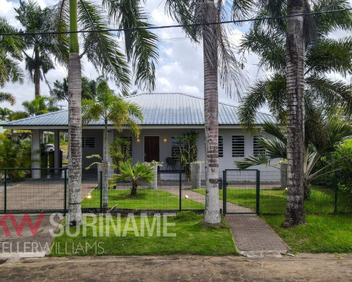 Canarypalmlaan 138 - Palm Grove