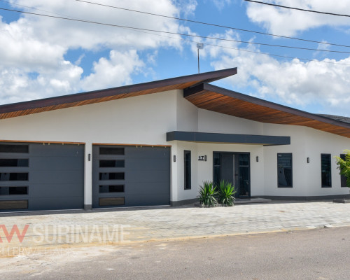 Stuwmeerstraat 17 - Gated Community Greenview Lake